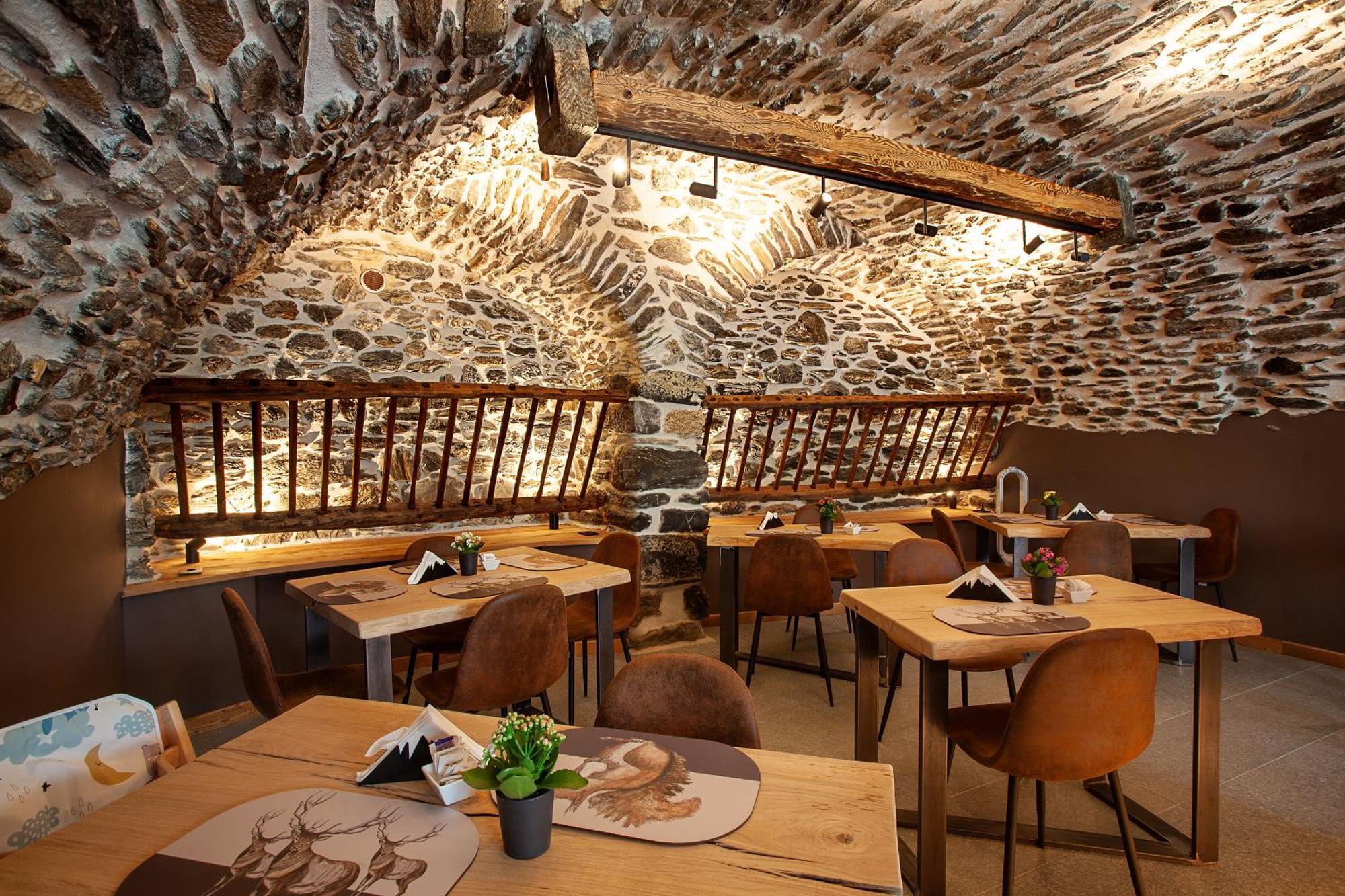 Grande Cote Room And Breakfast Cesana Torinese Eksteriør billede